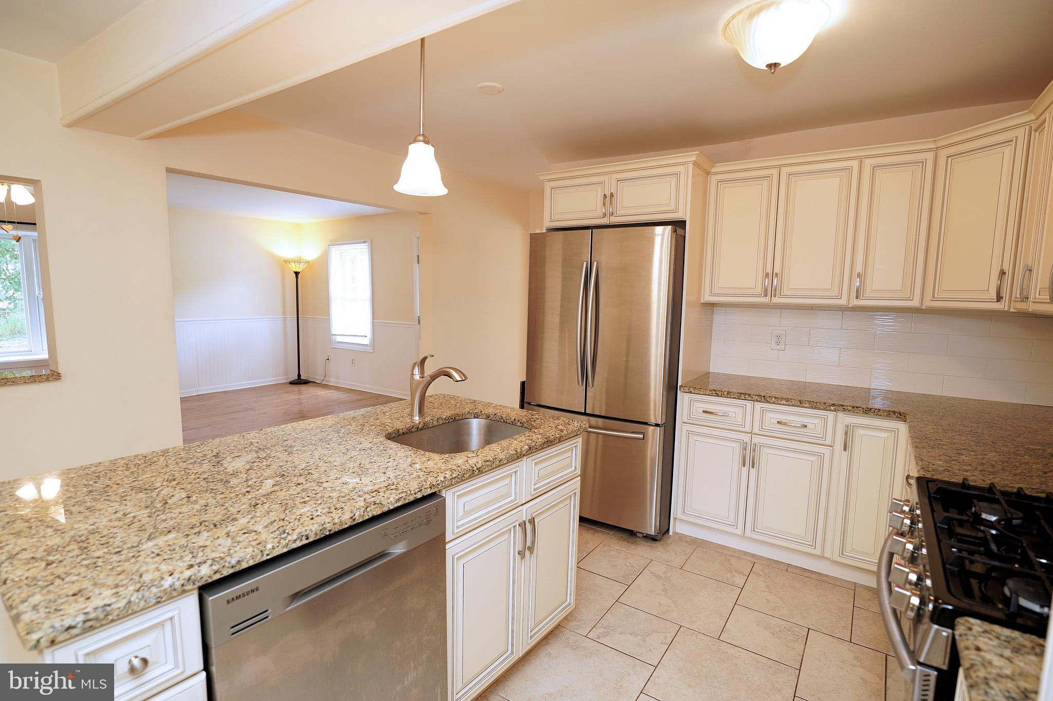 68 Collins Road Trenton, NJ 08619 - Photo 11 of 48 Kitchen 4