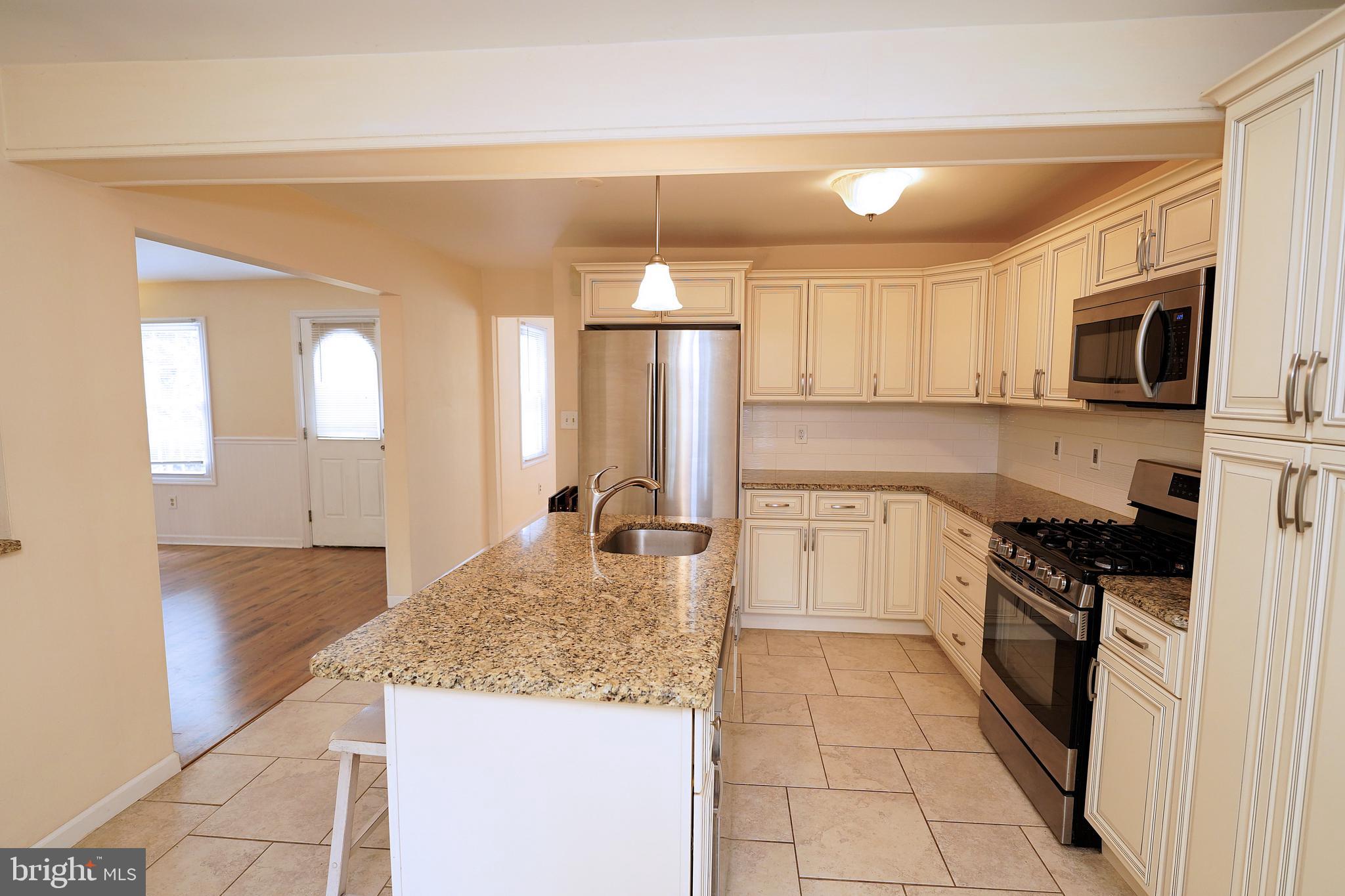 68 Collins Road Trenton, NJ 08619 - Photo 10 of 48 Kitchen 3