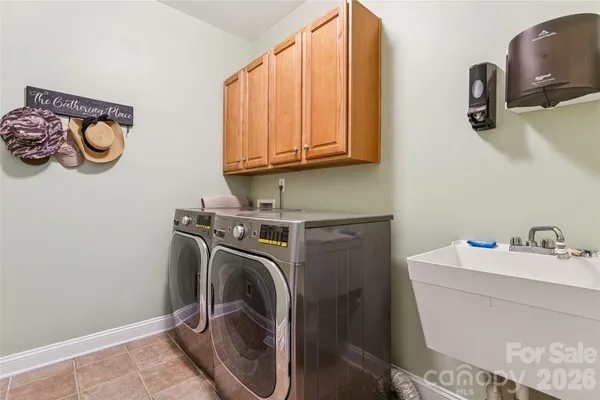 $875,000 | 2678 Landing Pointe Drive, Clover, SC 29710