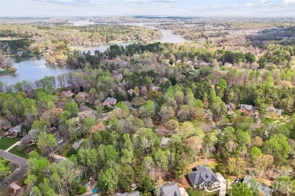 $875,000 | 2678 Landing Pointe Drive, Clover, SC 29710