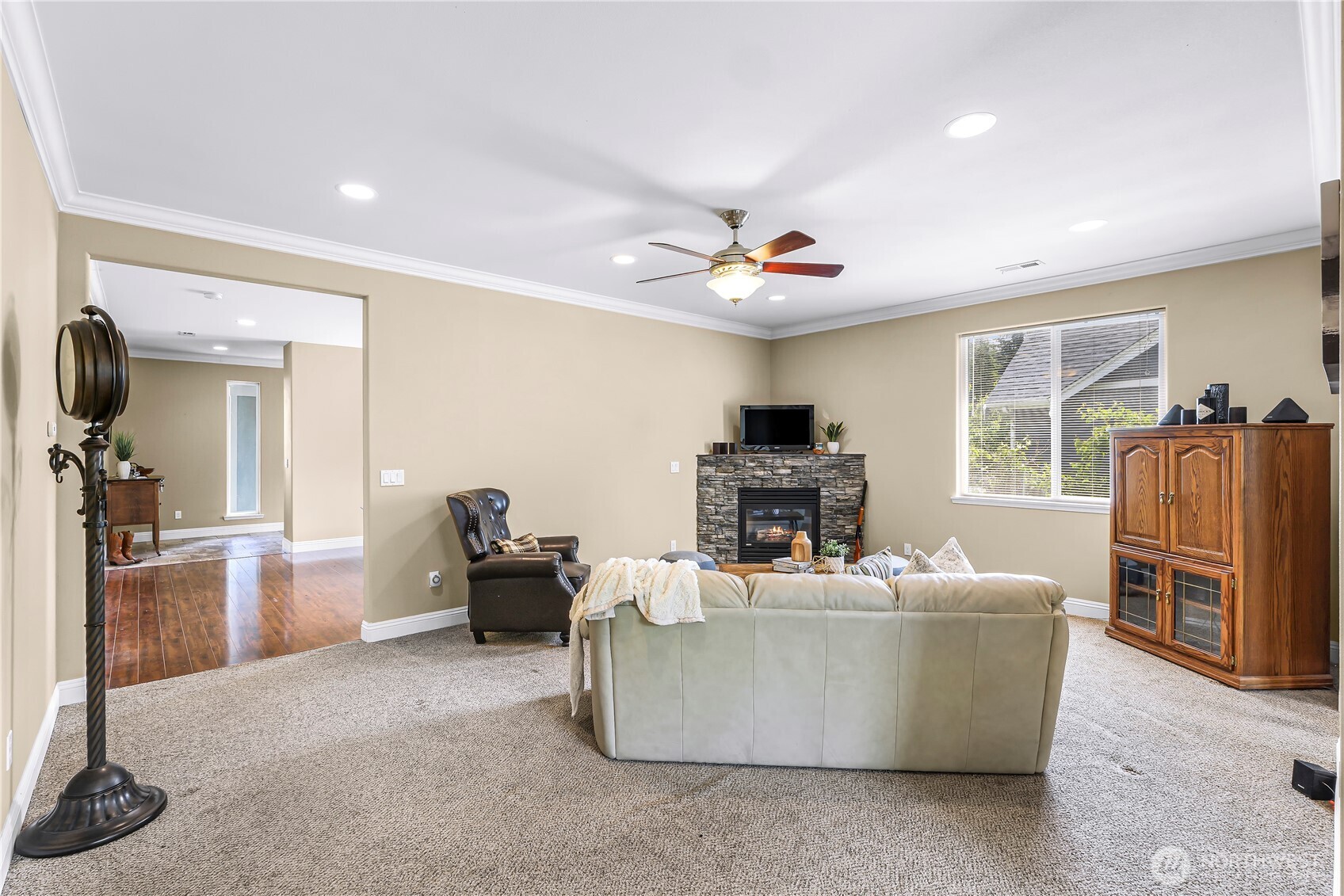 7911 Oregon Trail Maple Falls, WA 98266 - Photo 11 of 40