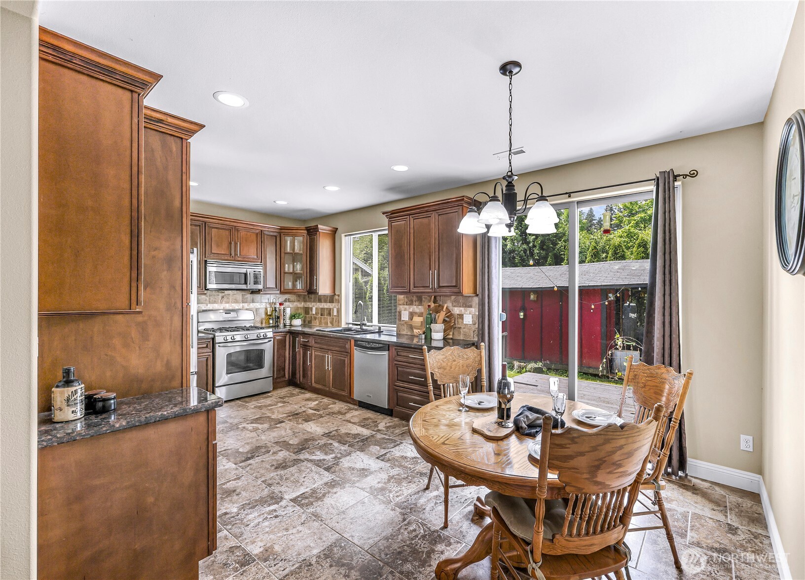 7911 Oregon Trail Maple Falls, WA 98266 - Photo 8 of 40