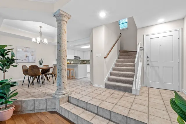 a view of entryway and hall