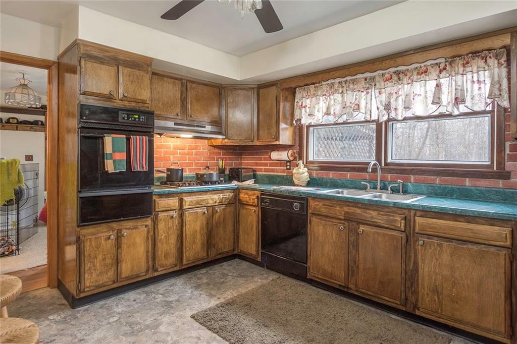 314 Woodcroft Road Economy, PA 15005 - Photo 10 of 25 Gallery Image 10