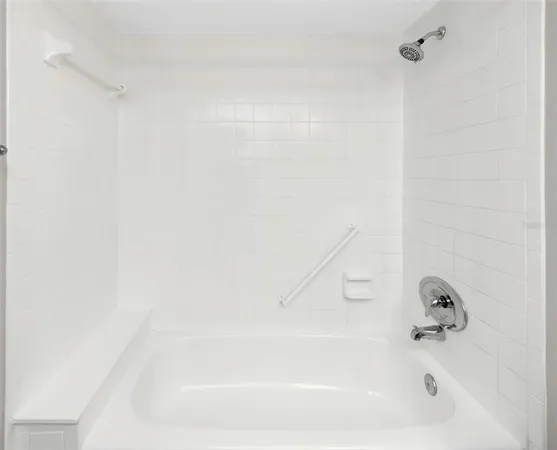 $184,900 | 1308 Pine Ridge Circle East, Unit H1, Tarpon Springs, FL 34688