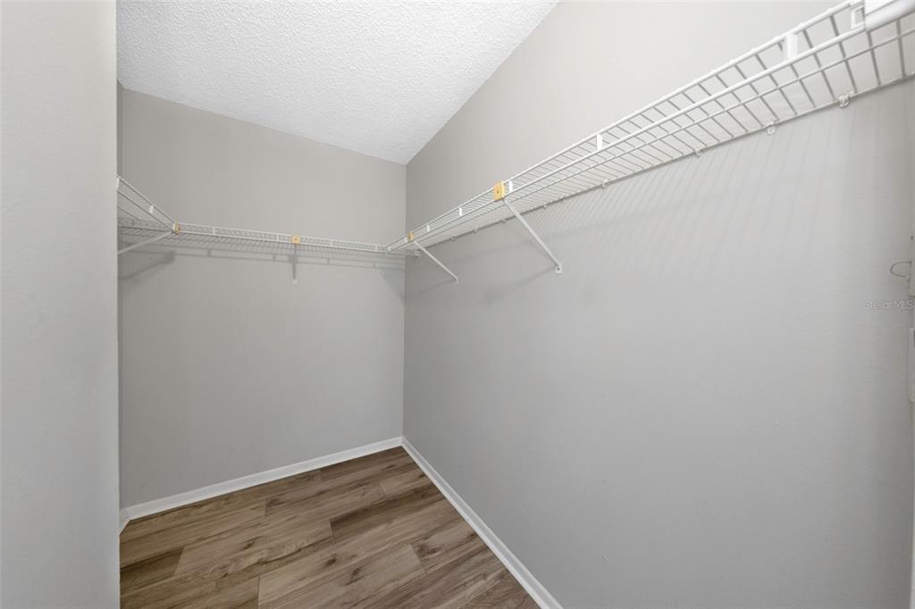 1308 Pine Ridge Circle East, Unit H1 Tarpon Springs, FL 34688 - Photo 24 of 50 a view of small space