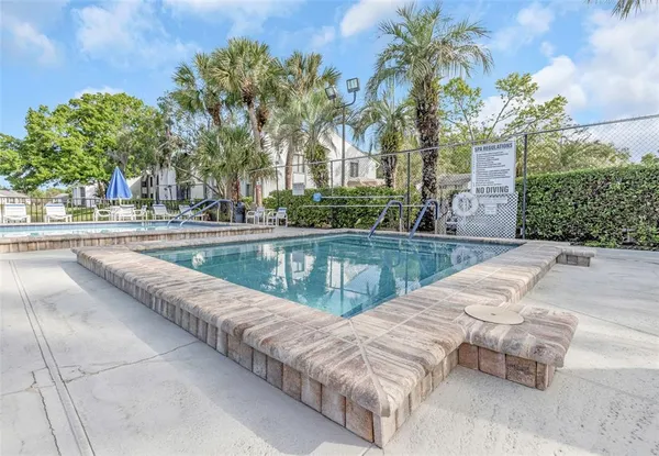 $184,900 | 1308 Pine Ridge Circle East, Unit H1, Tarpon Springs, FL 34688