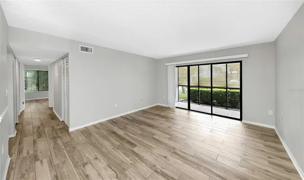 $184,900 | 1308 Pine Ridge Circle East, Unit H1, Tarpon Springs, FL 34688