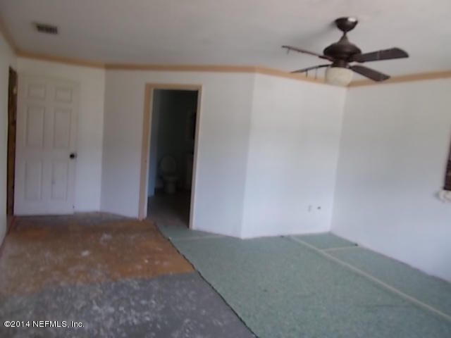 12424 Pulaski Road Jacksonville, FL 32218 - Photo 10 of 29 master bedroom alt view