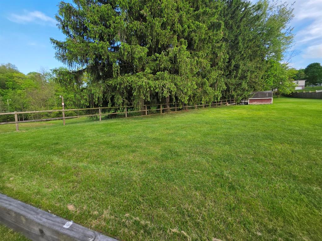20 Jupiter Street Cecil, PA 15321 - Photo 3 of 8 a view of a park