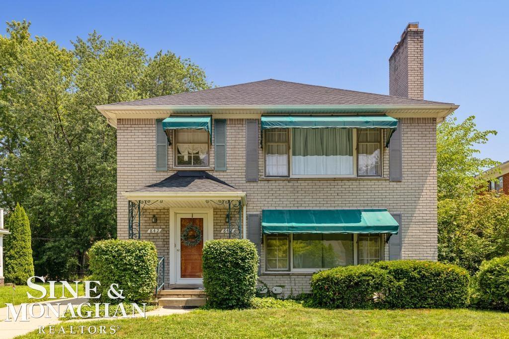 840 Harcourt Road Grosse Pointe, MI 48230 - Photo 1 of 36