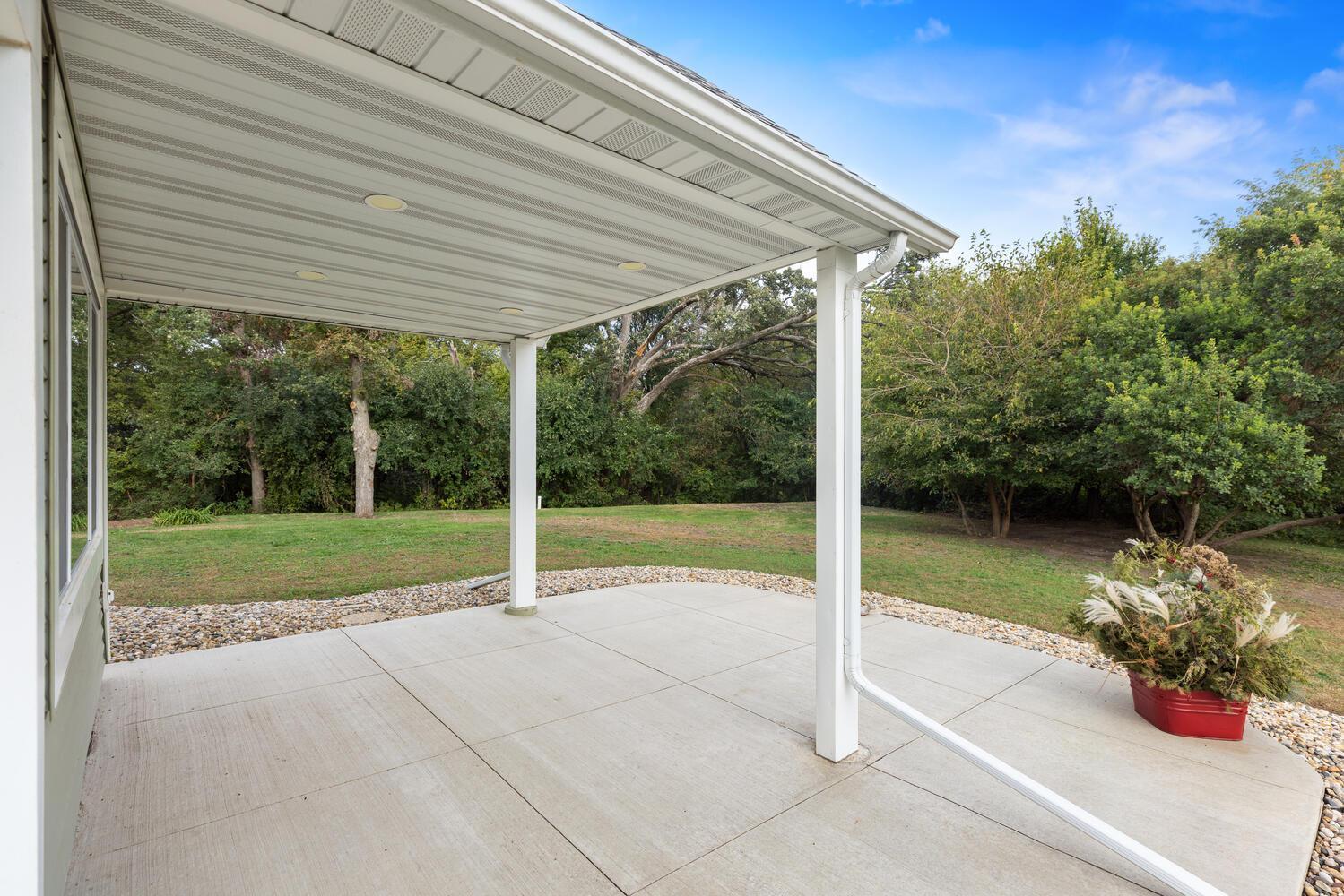 26444 740th Avenue Clarks Grove, MN 56016 - Photo 27 of 40