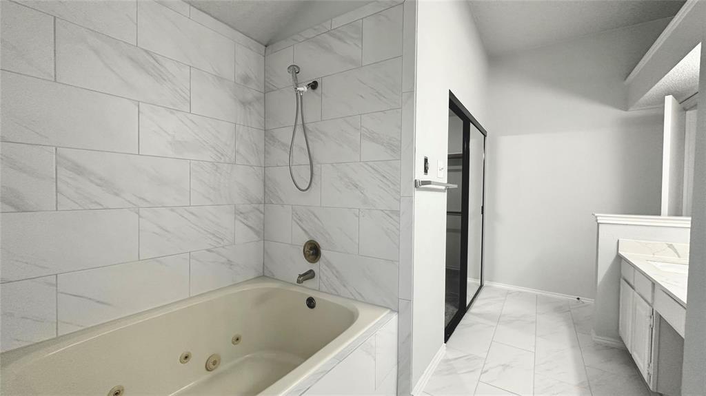 6310 Azalea Drive Rowlett, TX 75089 - Photo 12 of 18