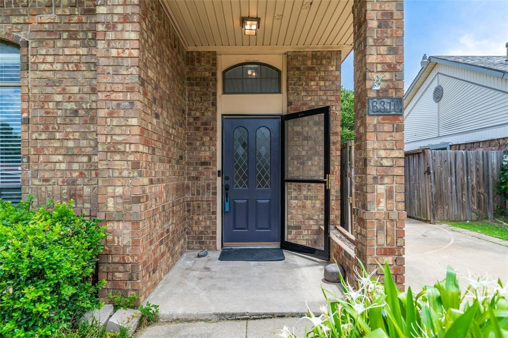 6310 Azalea Drive Rowlett, TX 75089 - Photo 3 of 18