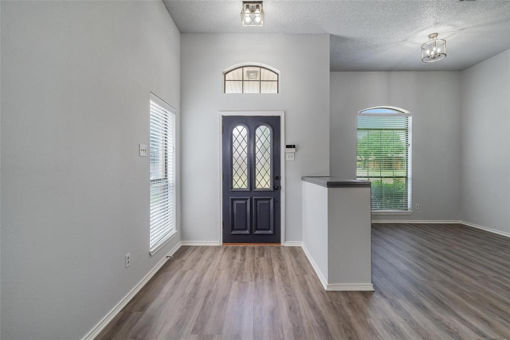 6310 Azalea Drive Rowlett, TX 75089 - Photo 4 of 18