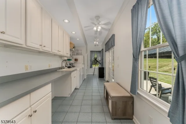 $1,124,000 | 5 Upper Creek Road, Stockton, NJ 08559