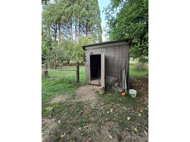 $200,000 | 10195 Sweet Creek Road, Mapleton, OR 97453
