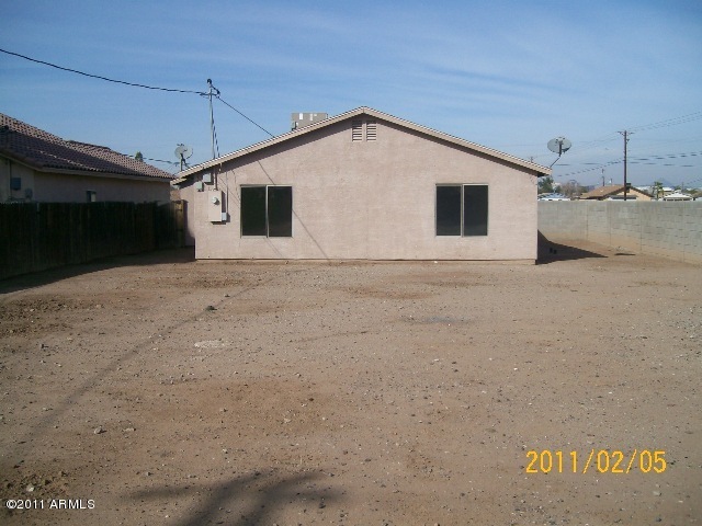 701 West Riverside Street Phoenix, AZ 85041 - Photo 5 of 14 100_4753