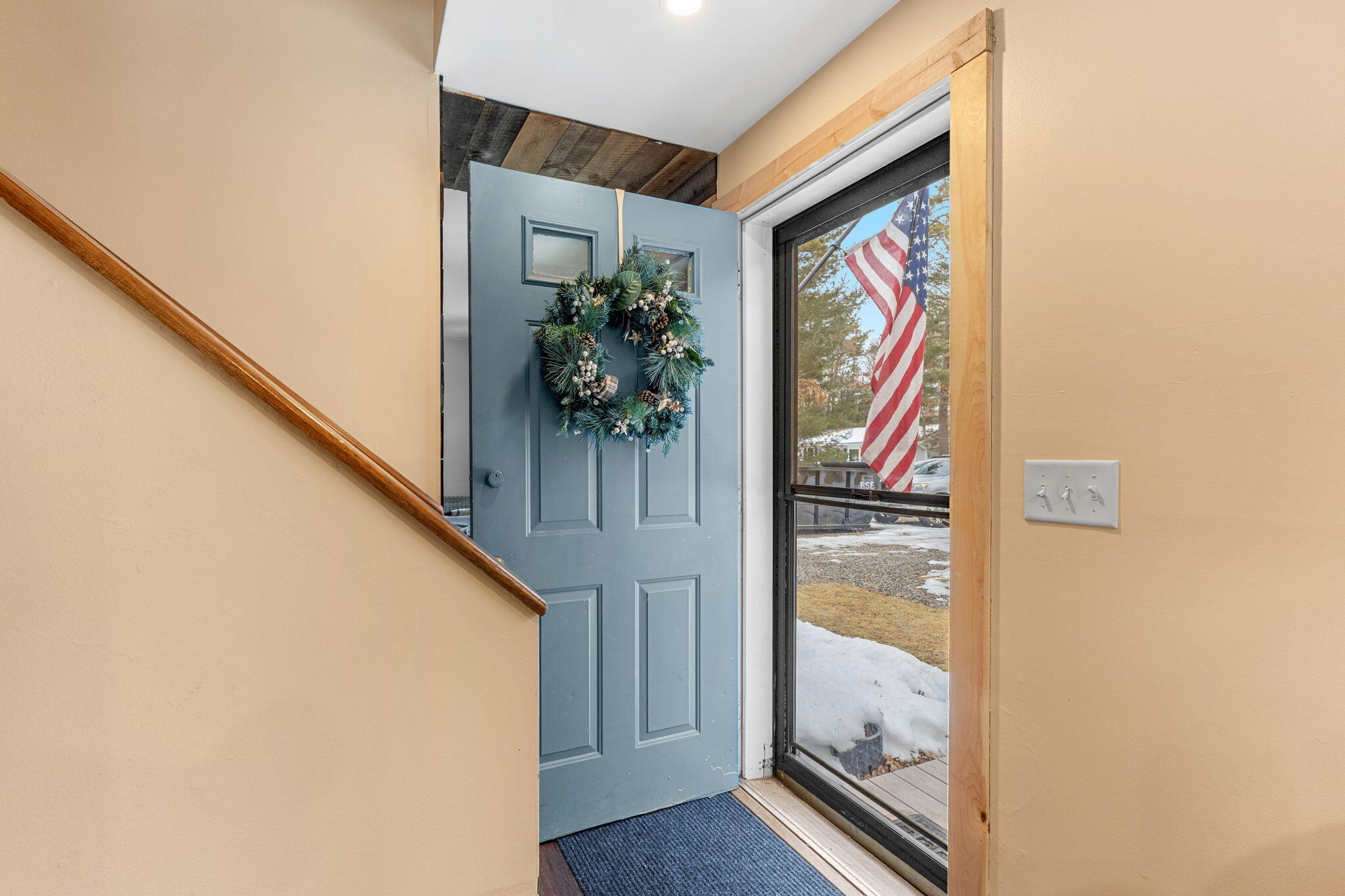 25 Rainbow Lane Mashpee, MA 02649 - Photo 3 of 30 Welcome in