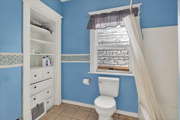 $169,000 | 1025 North Park Street, Kalamazoo, MI 49007