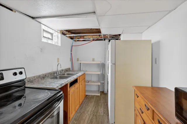 $178,000 | 1025 North Park Street, Kalamazoo, MI 49007