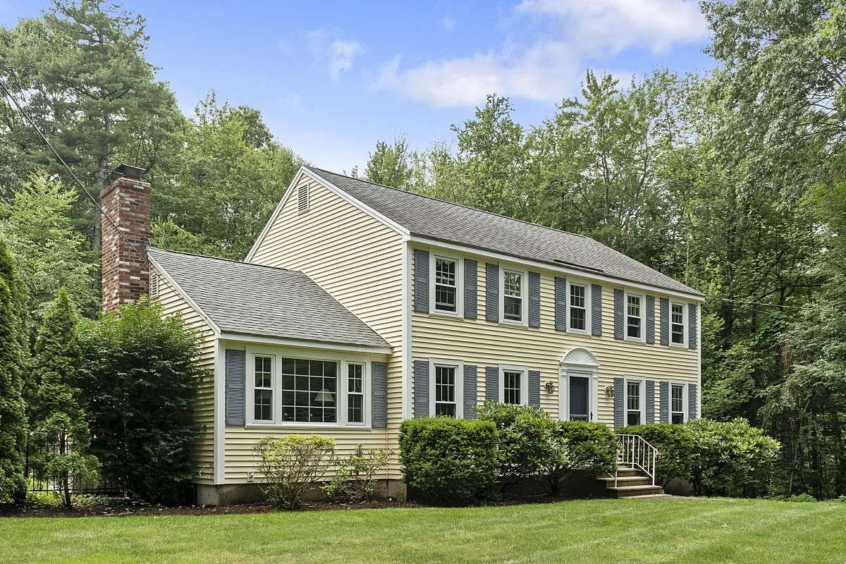 38 Ballard Road Derry, NH 03038 - Photo 2 of 40