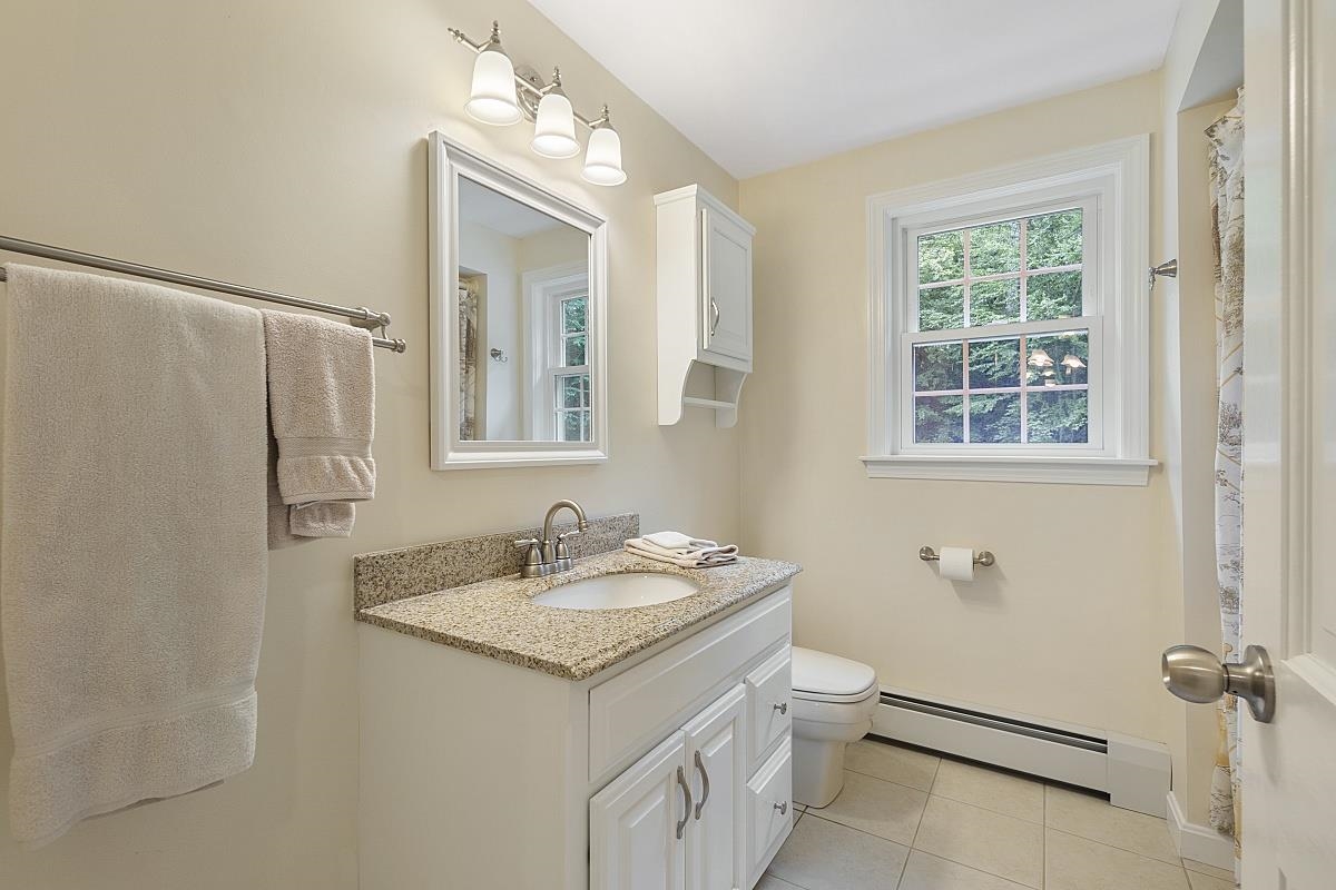 38 Ballard Road Derry, NH 03038 - Photo 27 of 40