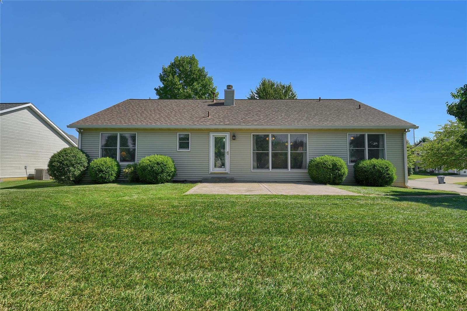 7514 South Ridge Court Maryville, IL 62062 - Photo 24 of 27 Gallery Image 24