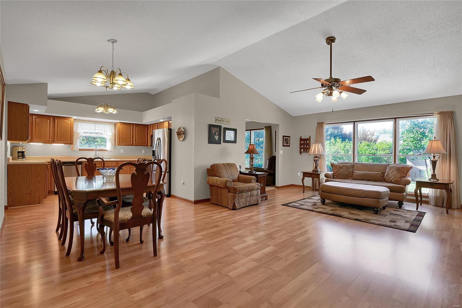 7514 South Ridge Court Maryville, IL 62062 - Photo 7 of 27 Gallery Image 7
