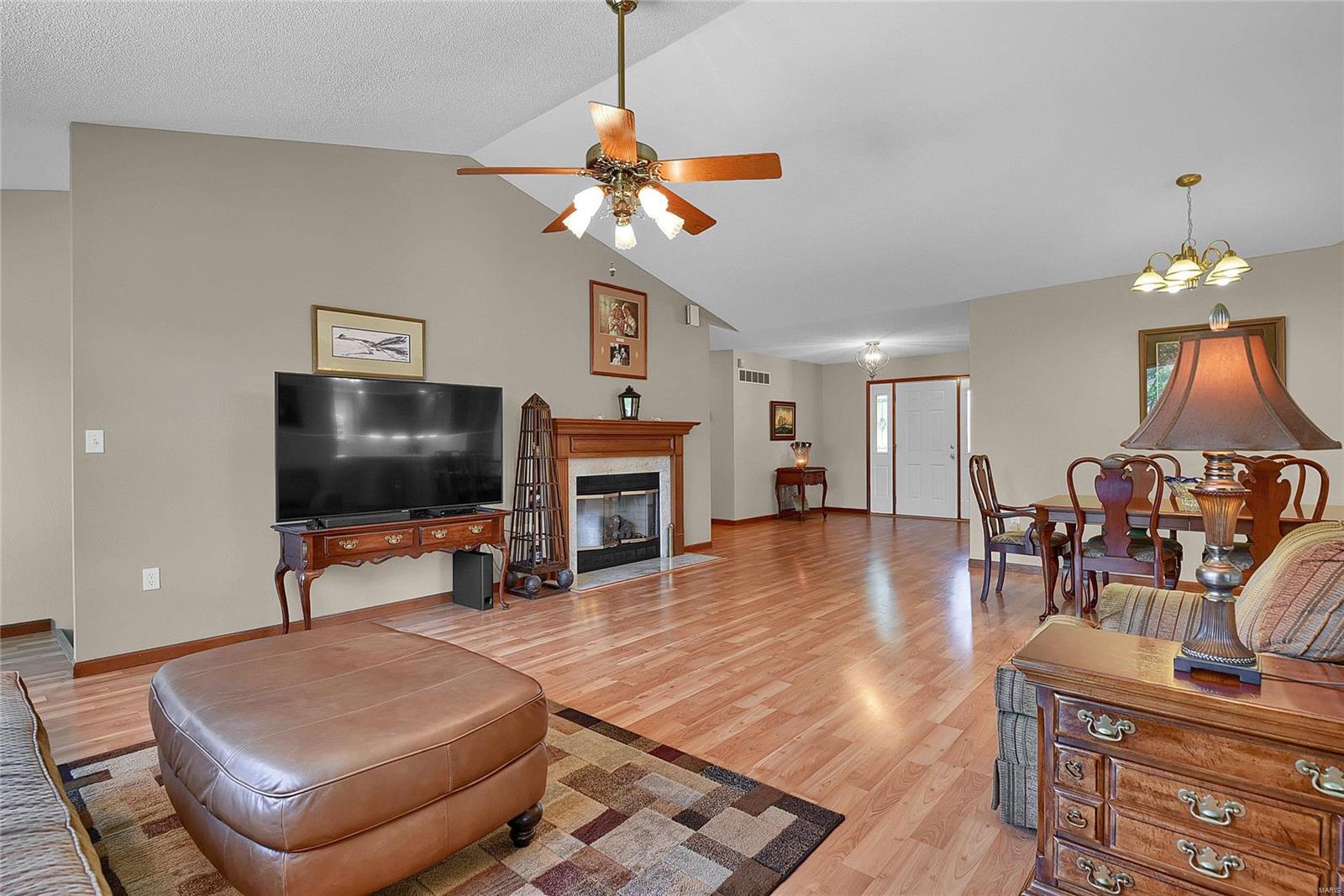 7514 South Ridge Court Maryville, IL 62062 - Photo 8 of 27 Gallery Image 8