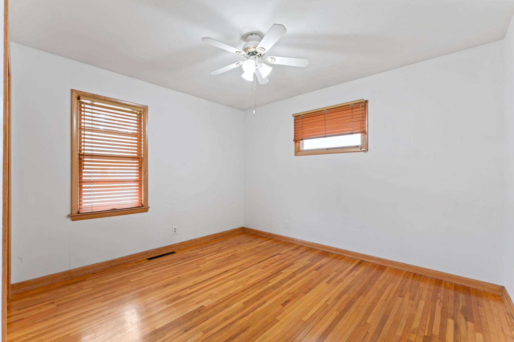 1402 7th Street Southeast Austin, MN 55912 - Photo 14 of 33