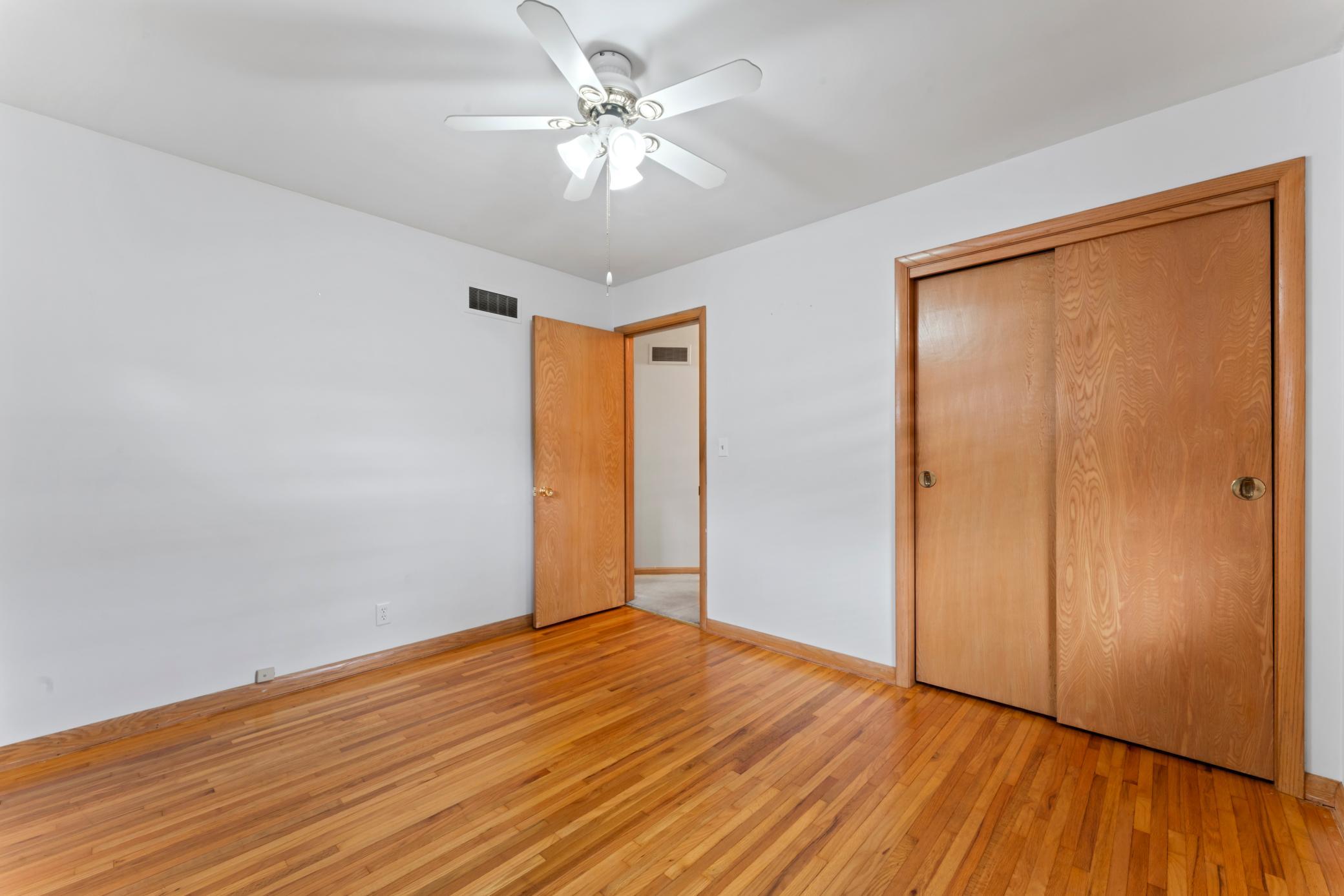 1402 7th Street Southeast Austin, MN 55912 - Photo 15 of 33
