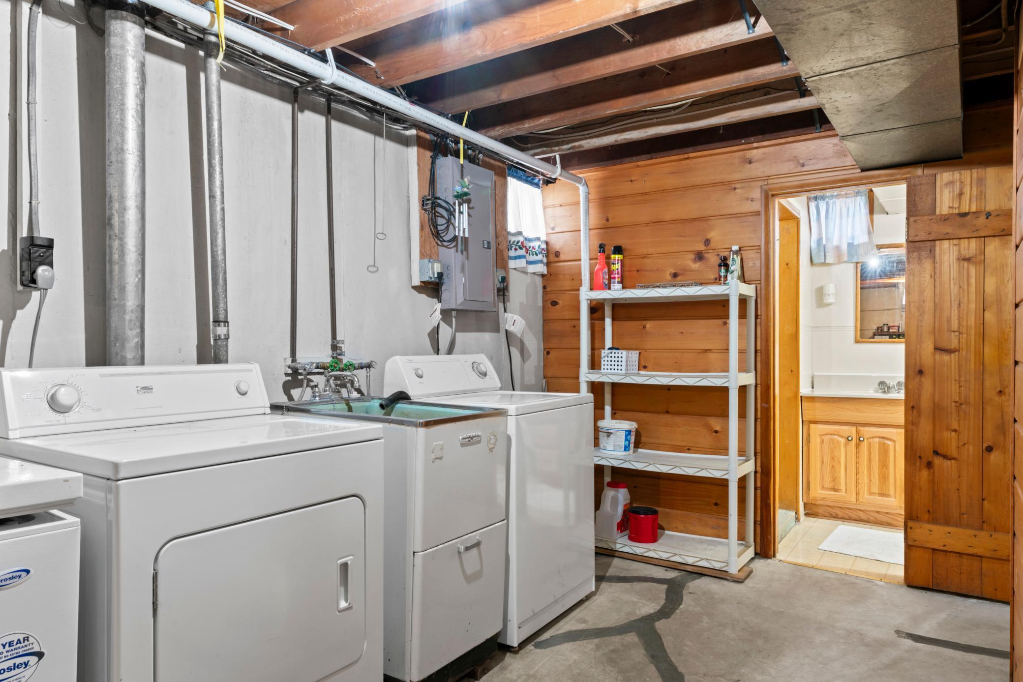 1402 7th Street Southeast Austin, MN 55912 - Photo 23 of 33