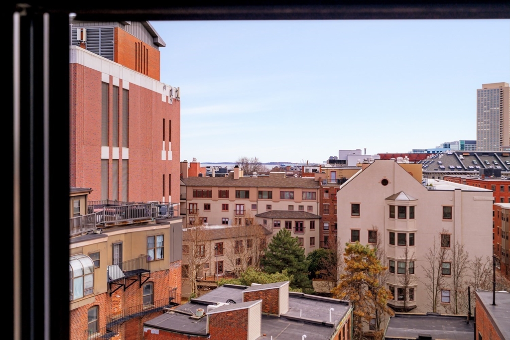 188 North Street, Unit 64 Boston, MA 02113 - Photo 25 of 27 a view of city with tall buildings