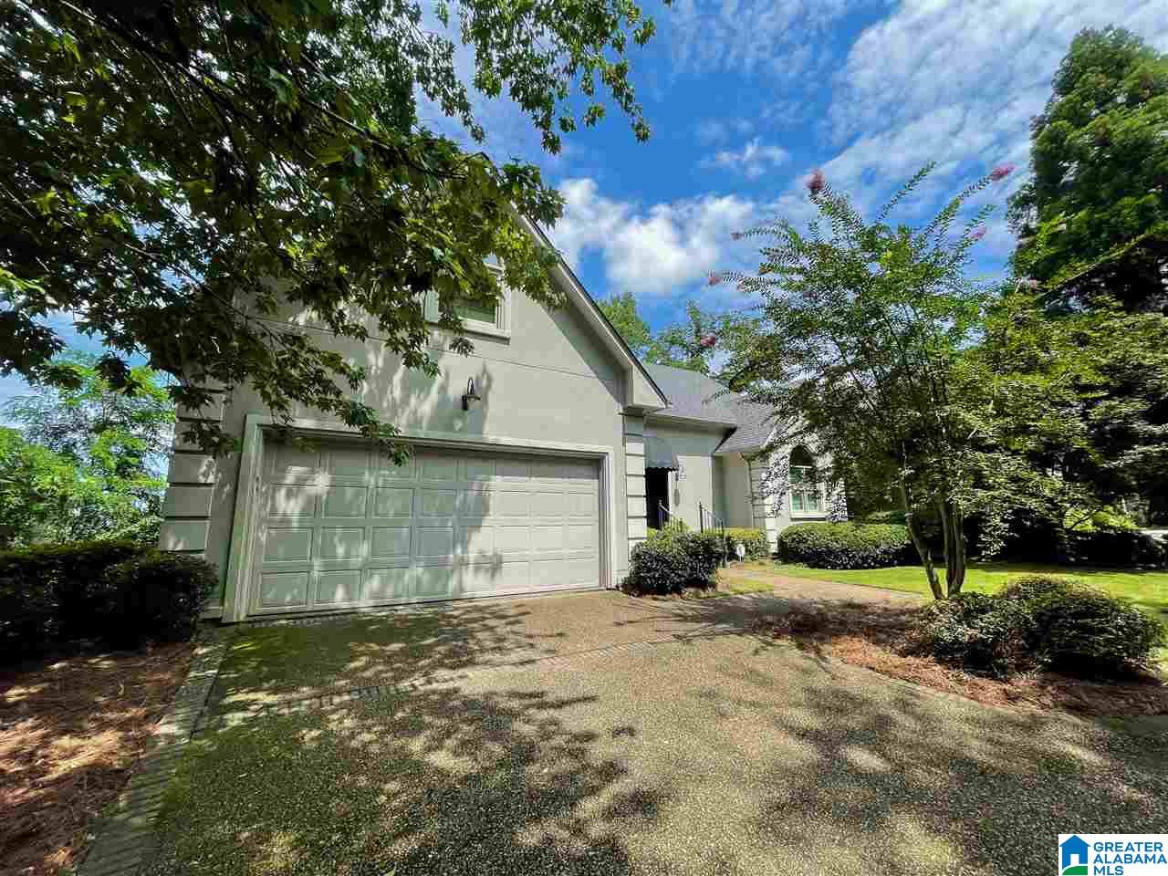 4944 Altamont Road South Birmingham, AL 35222 - Photo 2 of 34