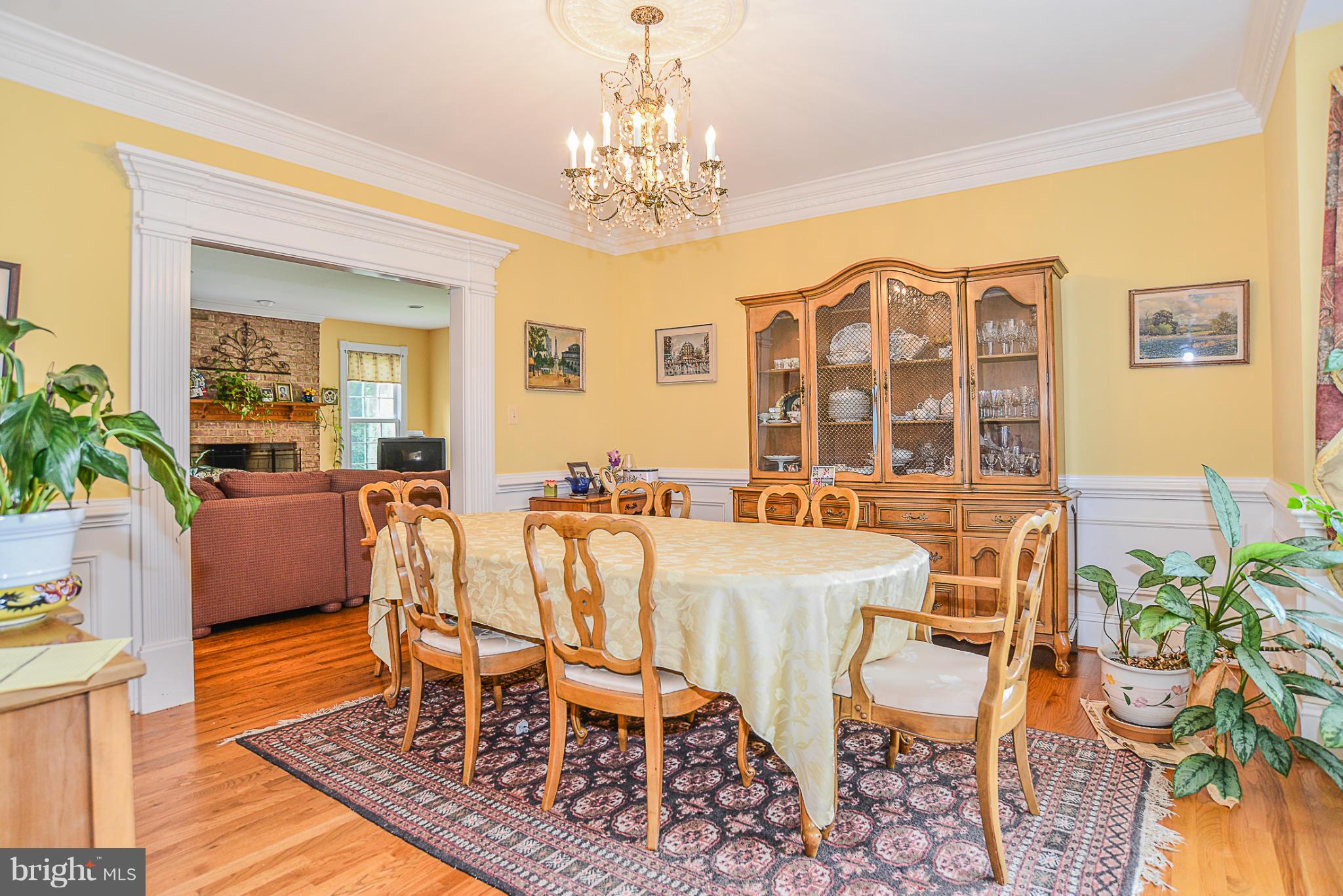 3719 Nalls Road Alexandria, VA 22309 - Photo 3 of 16 Dining Room