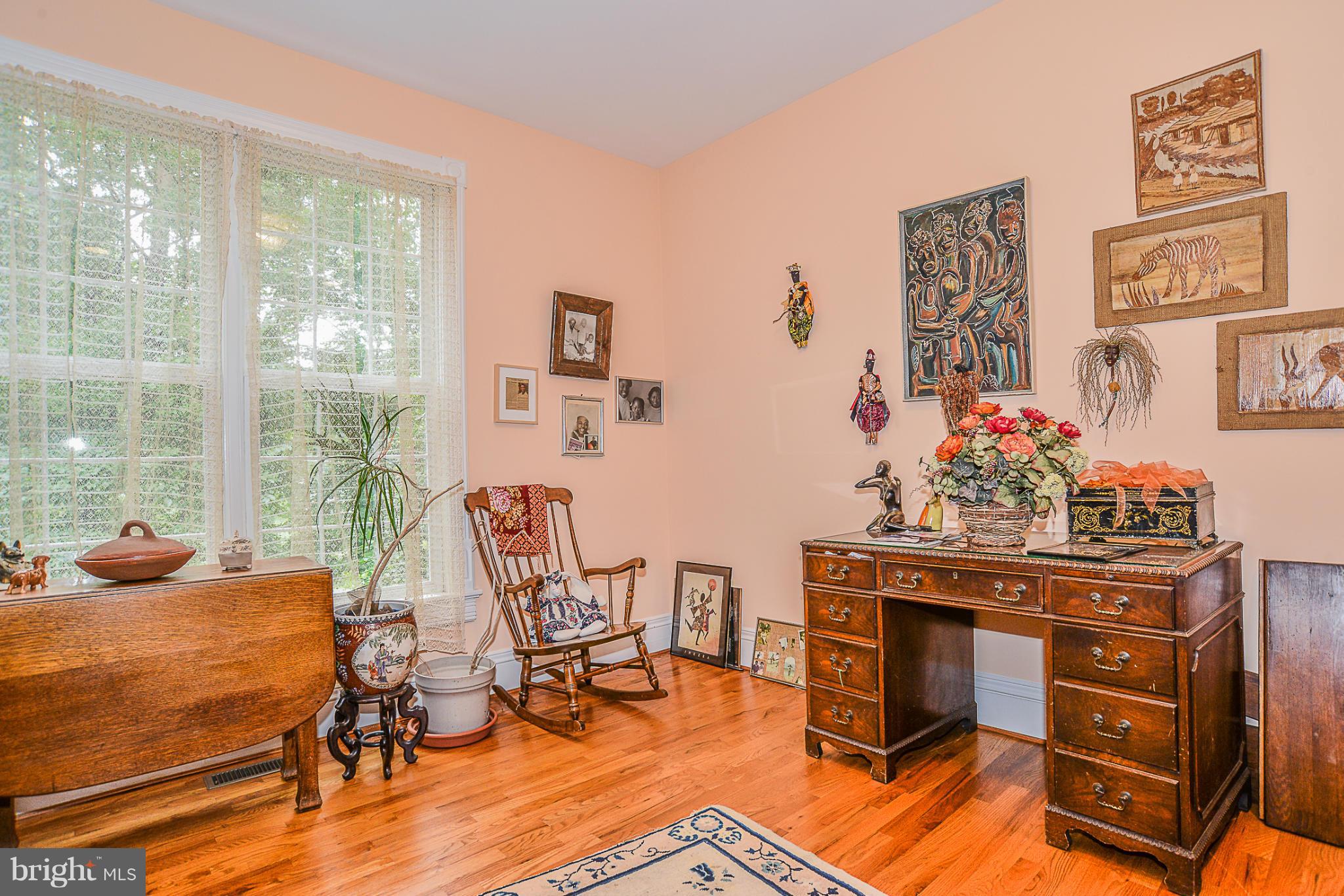3719 Nalls Road Alexandria, VA 22309 - Photo 5 of 16 Interior (General)