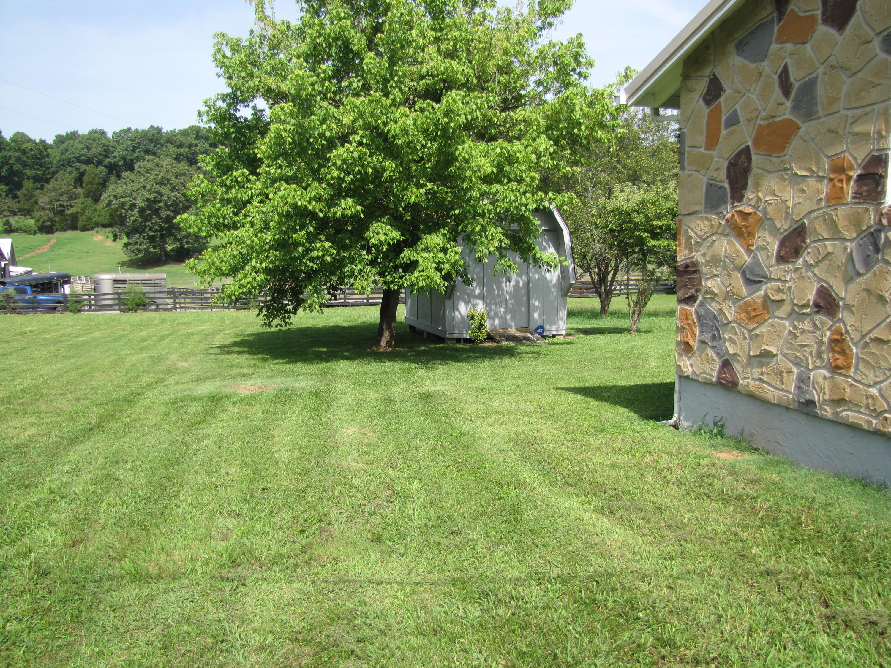 3499 Kiser Road Philadelphia, TN 37846 - Photo 30 of 38 IMG_2685