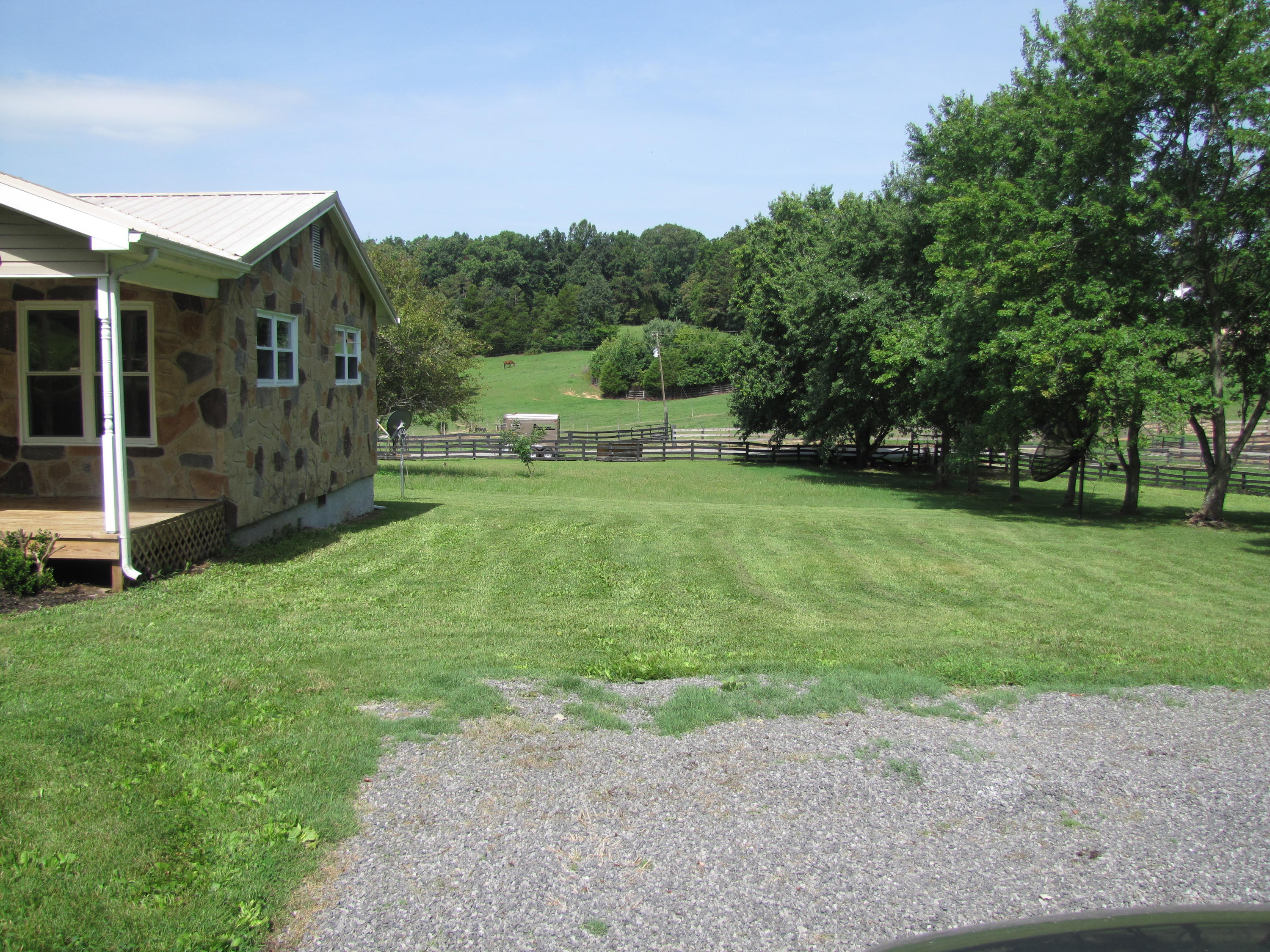 3499 Kiser Road Philadelphia, TN 37846 - Photo 35 of 38 IMG_2696