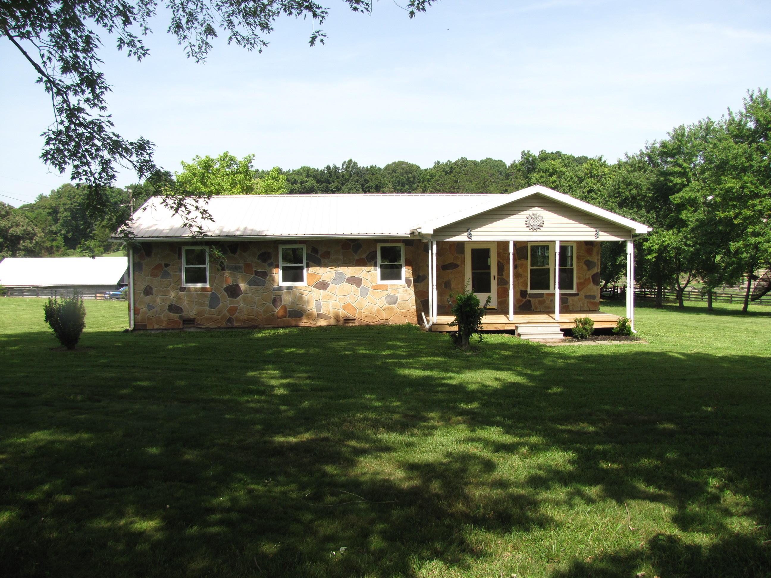 3499 Kiser Road Philadelphia, TN 37846 - Photo 5 of 38 IMG_2655