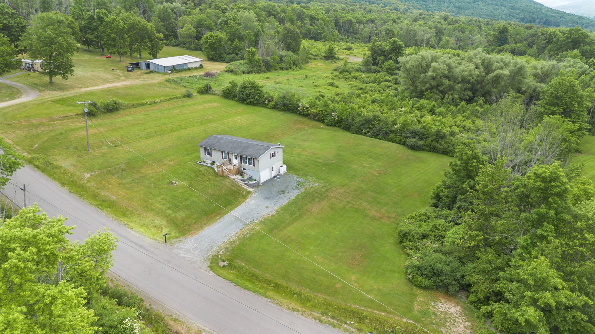 140 Grange Hall Road Kirkwood, NY 13795 - Photo 3 of 35