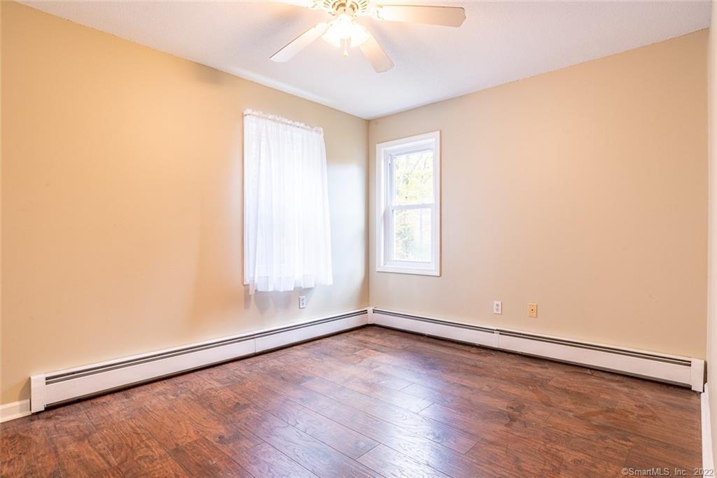 74-76 Towantic Hill Road Oxford, CT 06478 - Photo 23 of 38 Bedroom #5