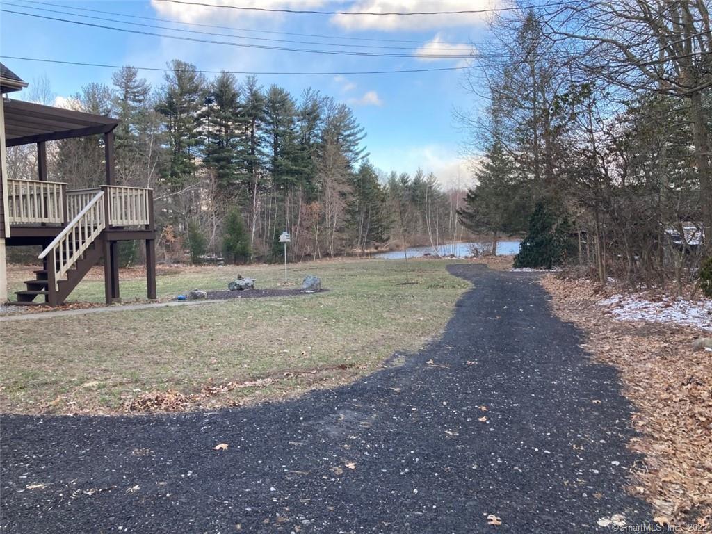 74-76 Towantic Hill Road Oxford, CT 06478 - Photo 36 of 38