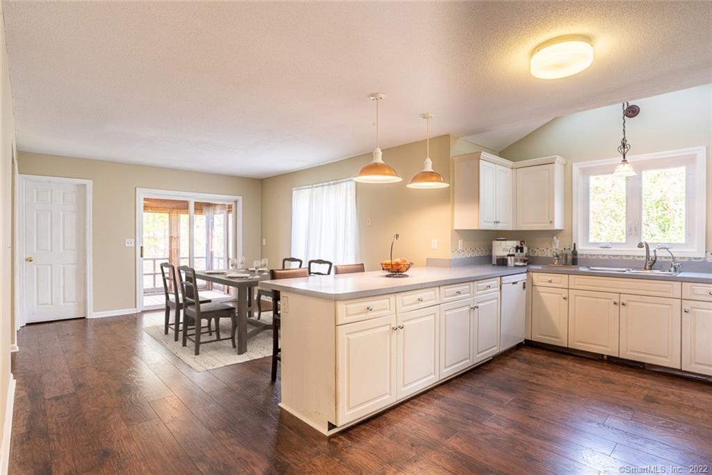 74-76 Towantic Hill Road Oxford, CT 06478 - Photo 6 of 38 open kitchen - (Virtually staged)