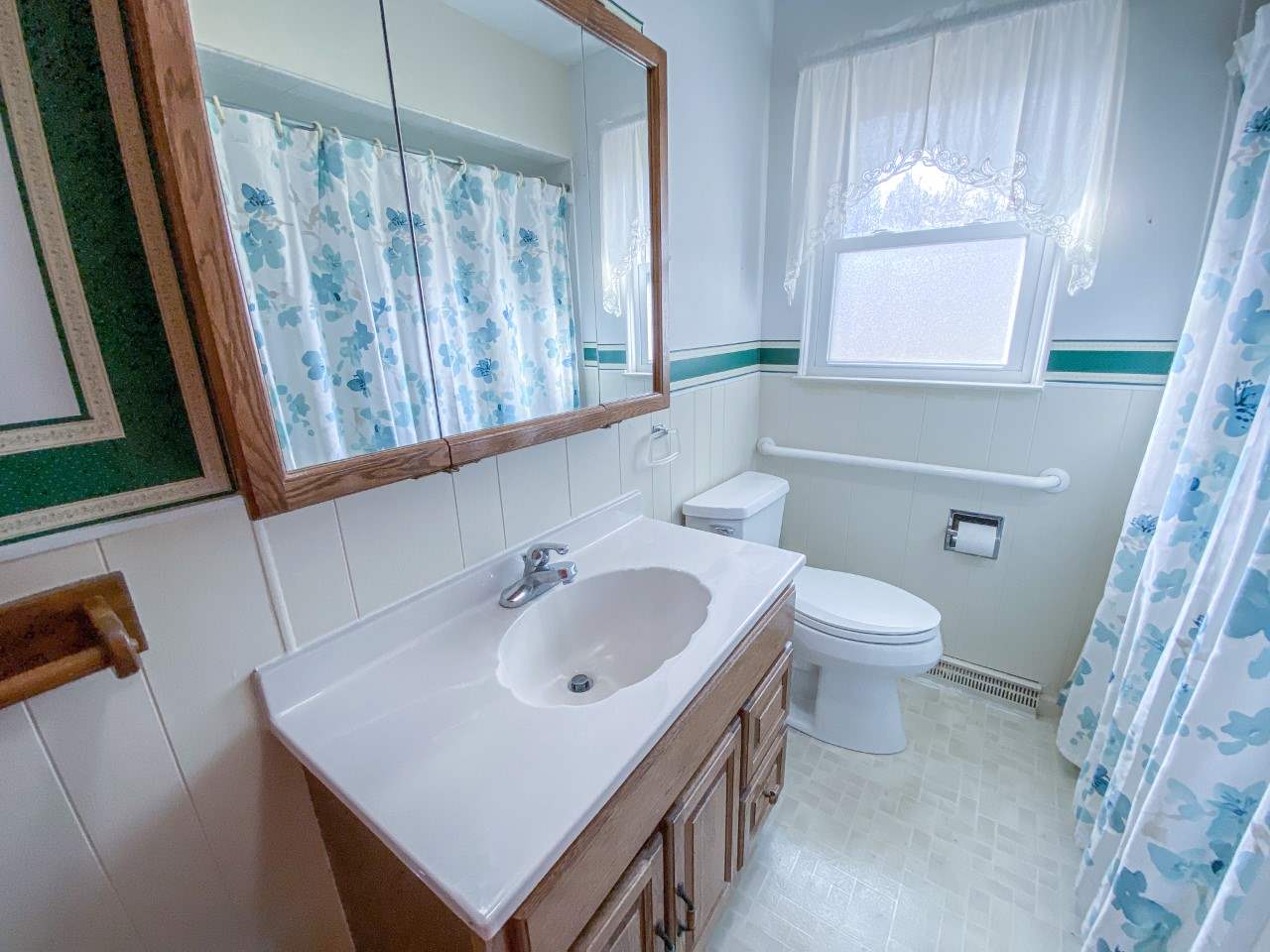 516 Rhodes Street Pinconning, MI 48650 - Photo 8 of 11