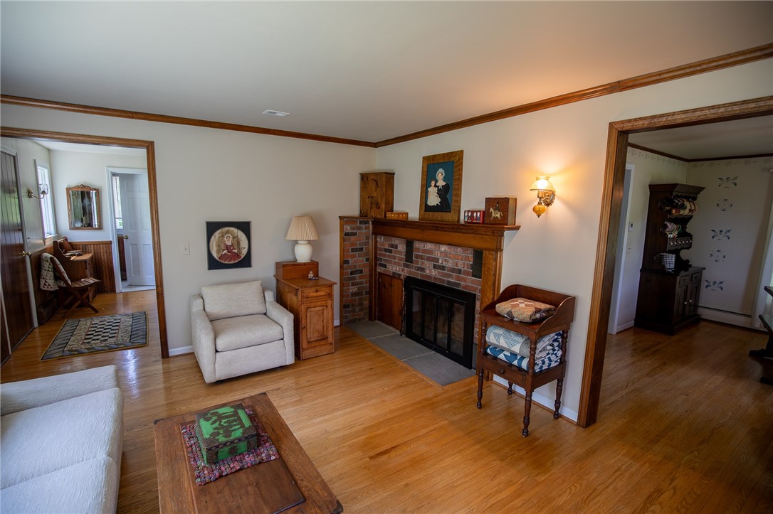4418 Canal Road Ogden, NY 14559 - Photo 5 of 38