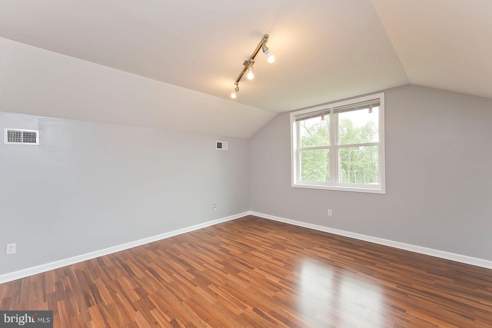 1341 Adams Road Winchester, VA 22603 - Photo 27 of 76 Gallery Image 27
