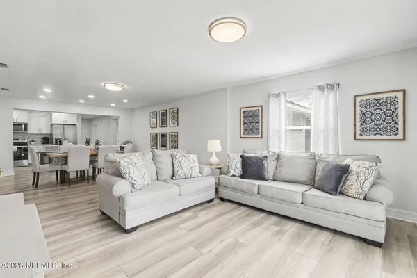 $1,200,000 | 1702 7th Street North, Jacksonville Beach, FL 32250