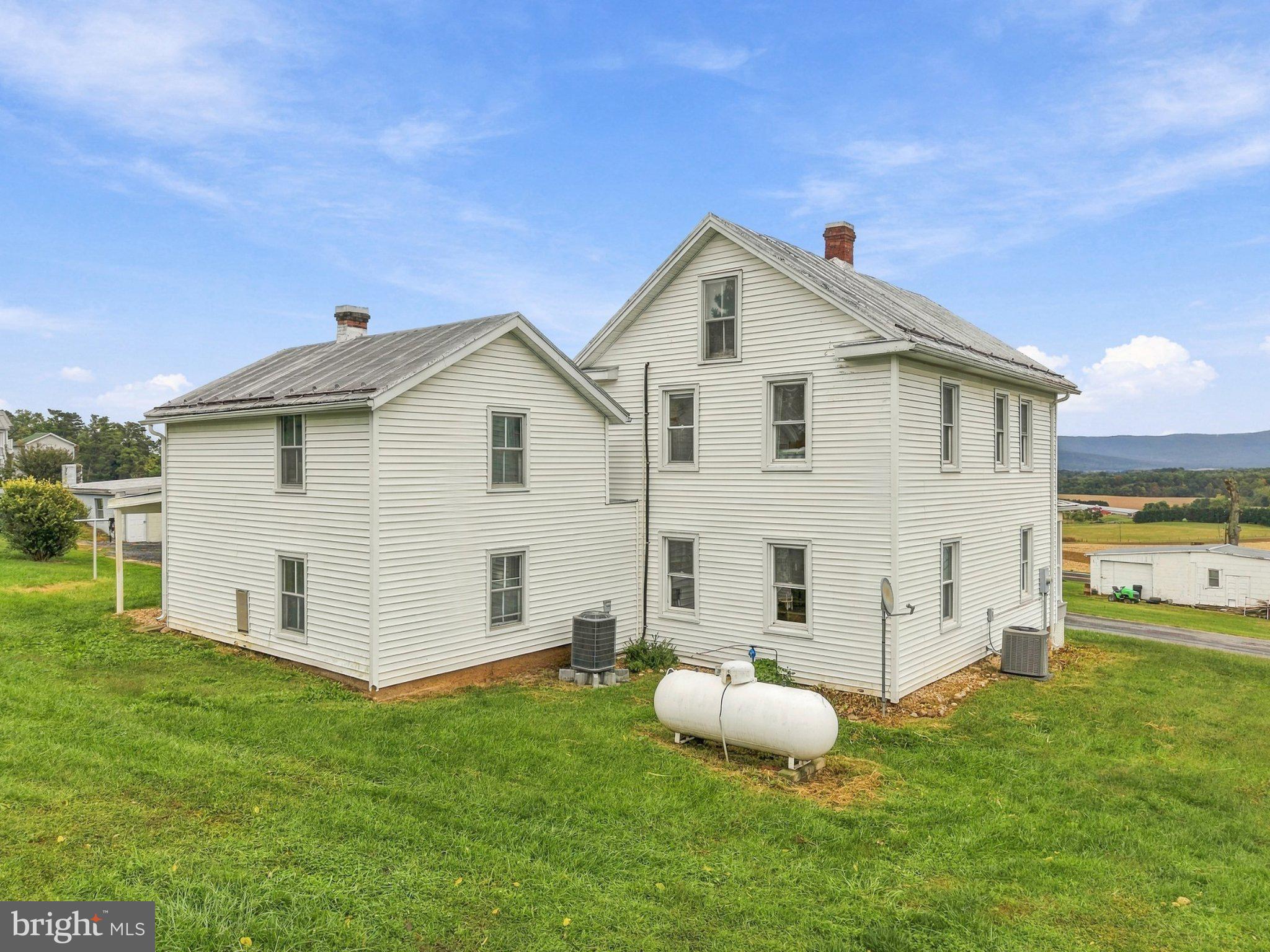 67 Lodge Hall Road Mount Jackson, VA 22842 - Photo 2 of 49 Gallery Image 2
