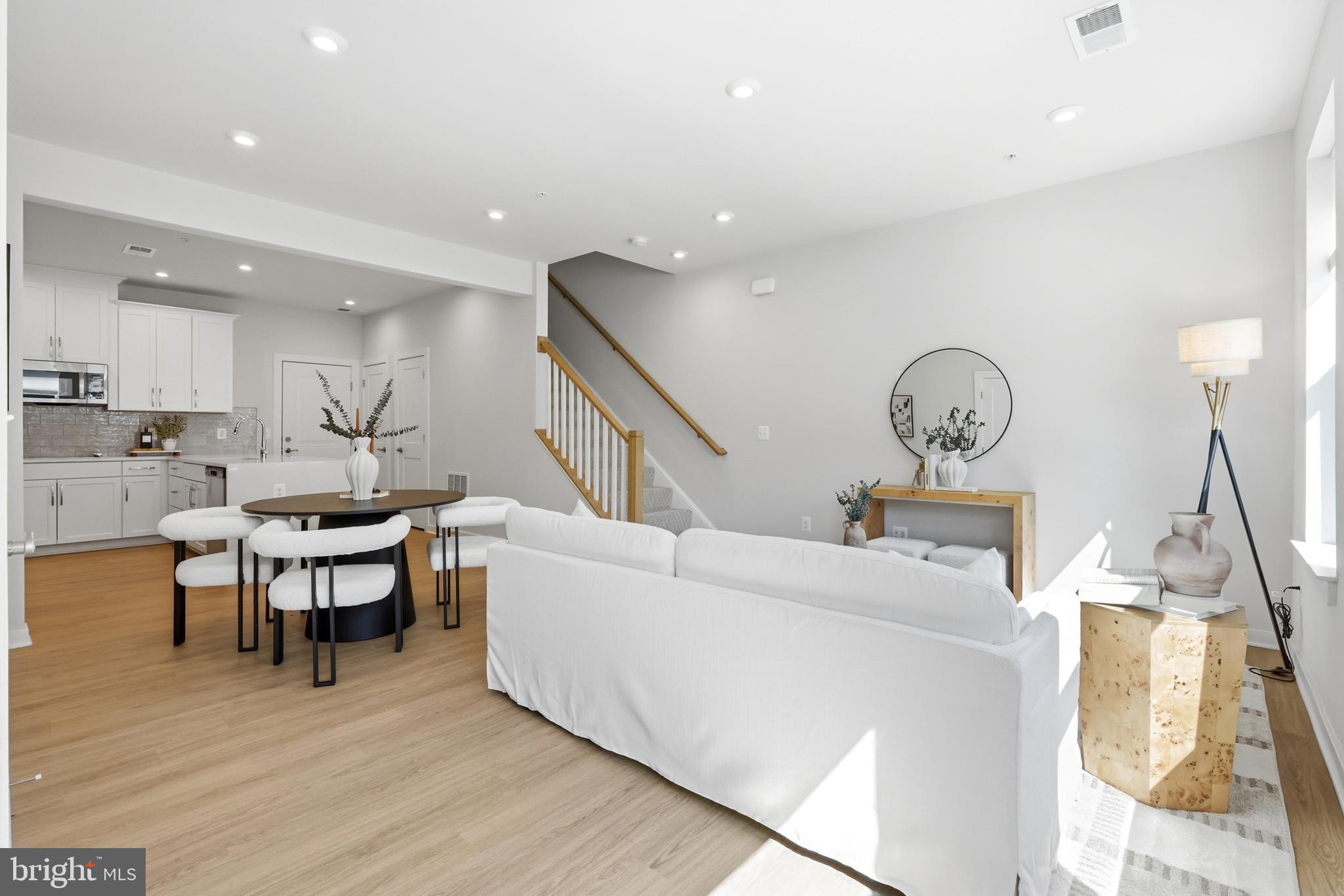 4128 Legato Road, Unit 53 Fairfax, VA 22033 - Photo 5 of 40 Sun-Filled Living Made for Relaxing